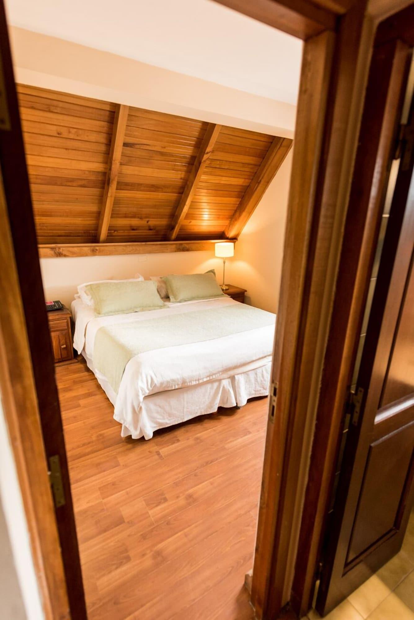 San Martín de los Andes Tunqueley Hotel מראה חיצוני תמונה