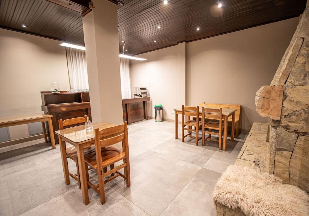 San Martín de los Andes Tunqueley Hotel מראה חיצוני תמונה